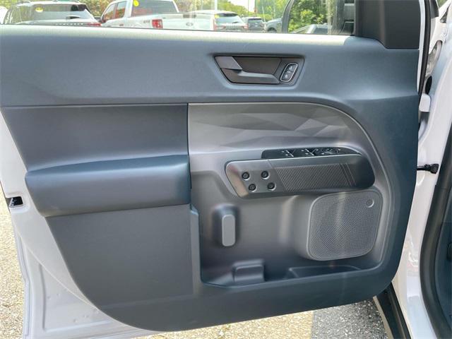 new 2025 Ford Maverick car, priced at $33,581