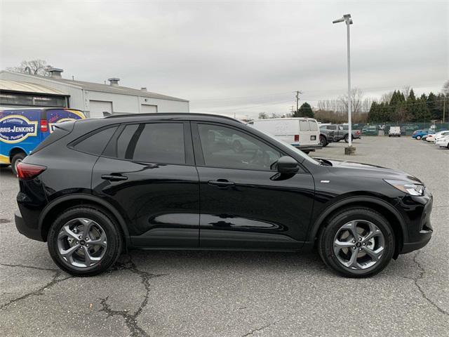 new 2025 Ford Escape car, priced at $29,985