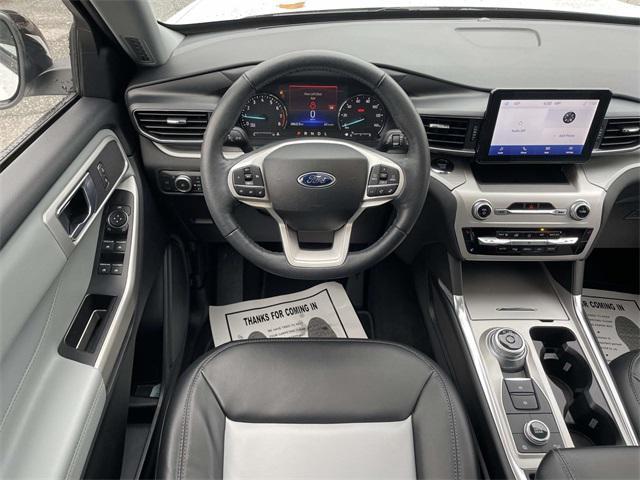 used 2022 Ford Explorer car, priced at $35,900