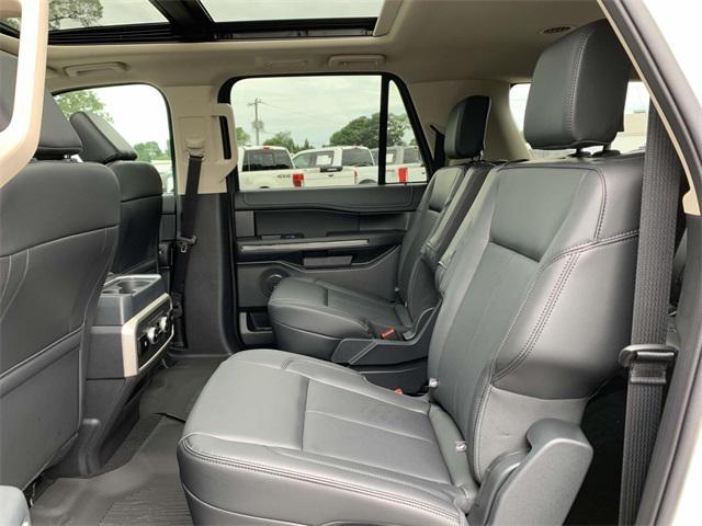 new 2024 Ford Expedition car, priced at $71,798