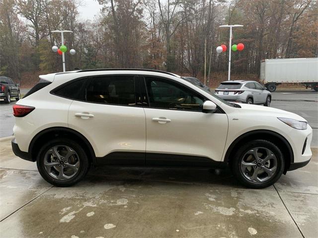 new 2025 Ford Escape car, priced at $35,490