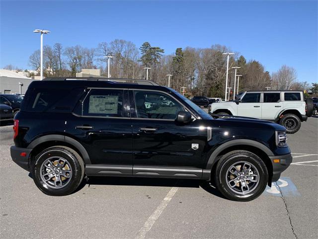 new 2024 Ford Bronco Sport car, priced at $30,541