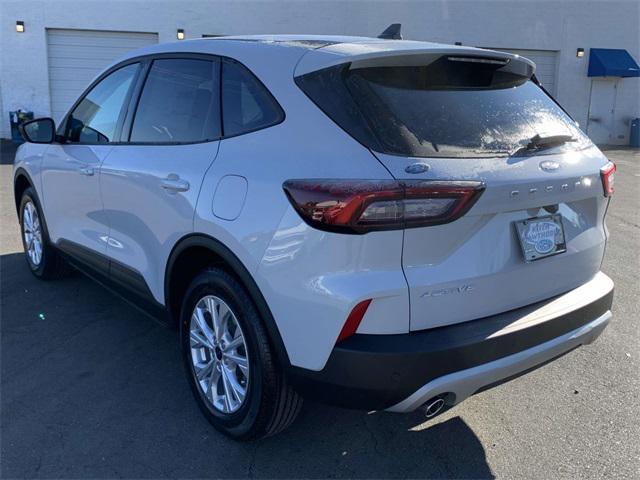 new 2025 Ford Escape car, priced at $29,495