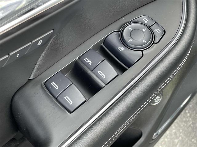 used 2022 Buick Envision car, priced at $26,083