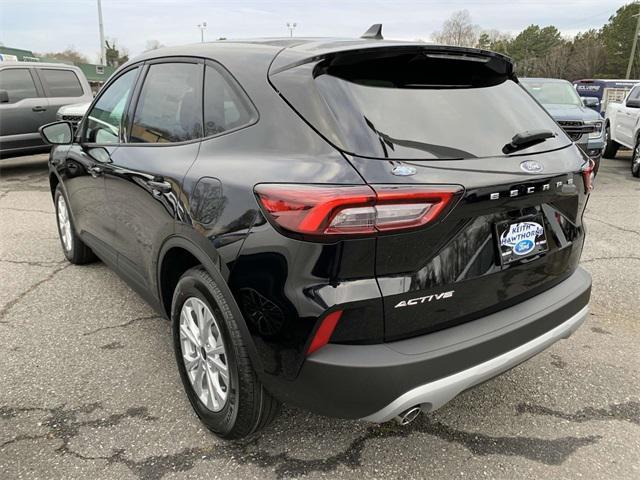 new 2025 Ford Escape car, priced at $26,806