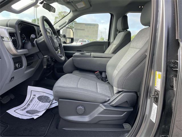 new 2025 Ford F-250 car, priced at $63,365