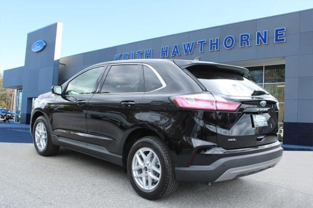 new 2024 Ford Edge car, priced at $37,964