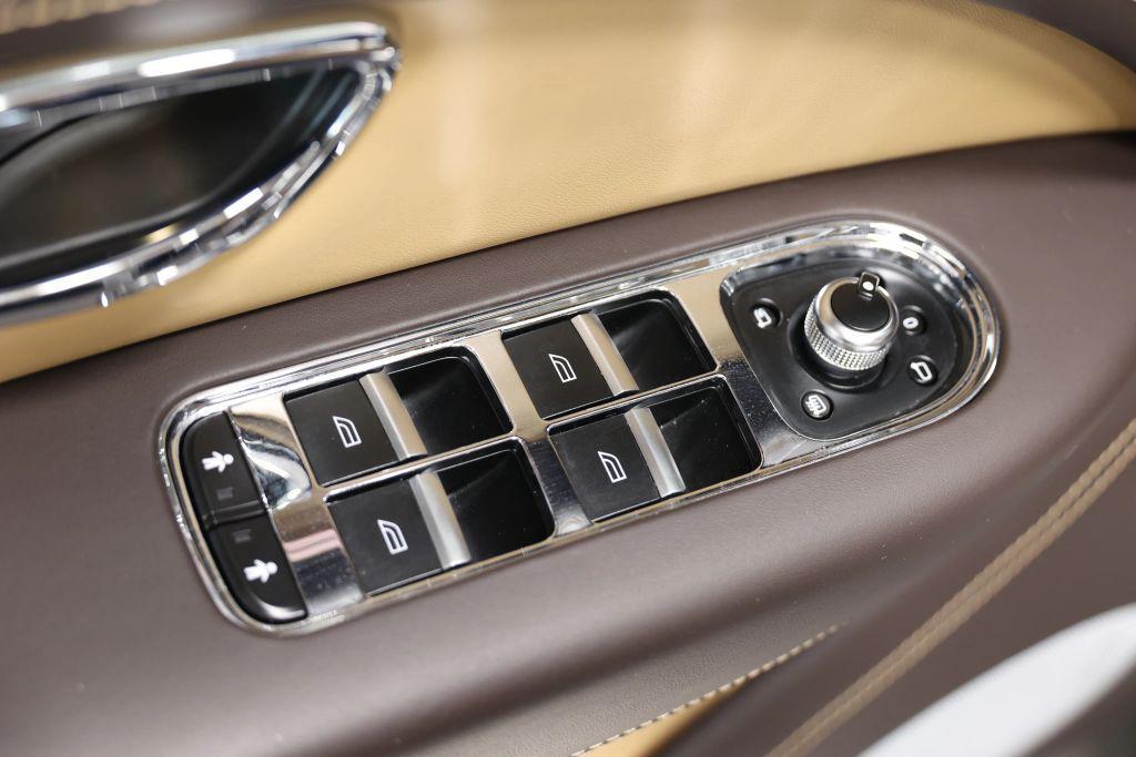 used 2021 Bentley Bentayga car, priced at $118,999