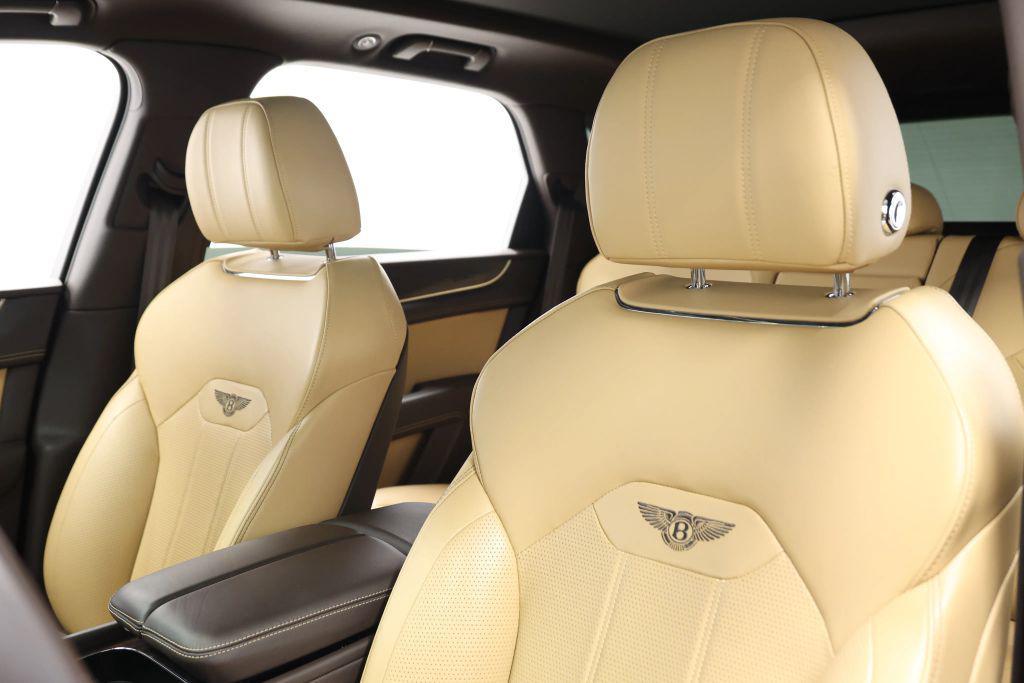 used 2021 Bentley Bentayga car, priced at $118,999