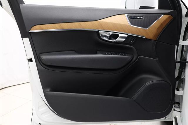 used 2022 Volvo XC90 car, priced at $34,985