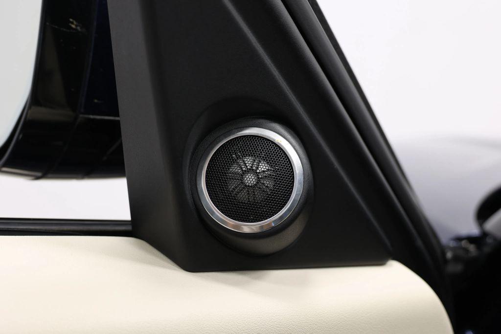 used 2021 Land Rover Range Rover car, priced at $45,985