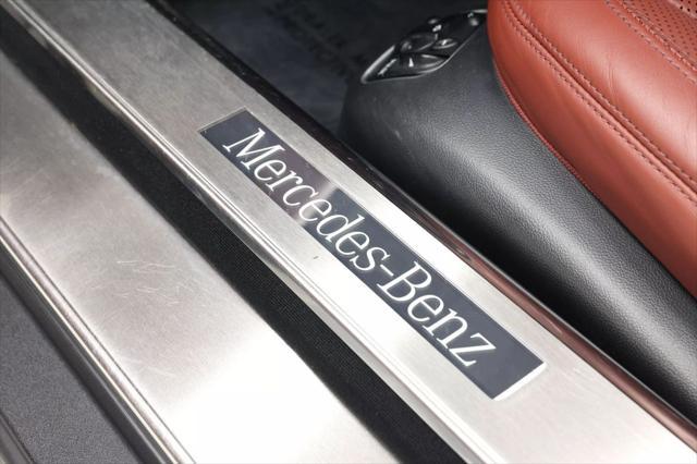 used 2009 Mercedes-Benz SL-Class car, priced at $24,985