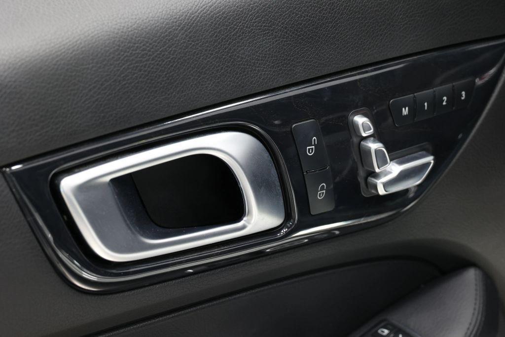 used 2020 Mercedes-Benz SLC 300 car, priced at $31,999