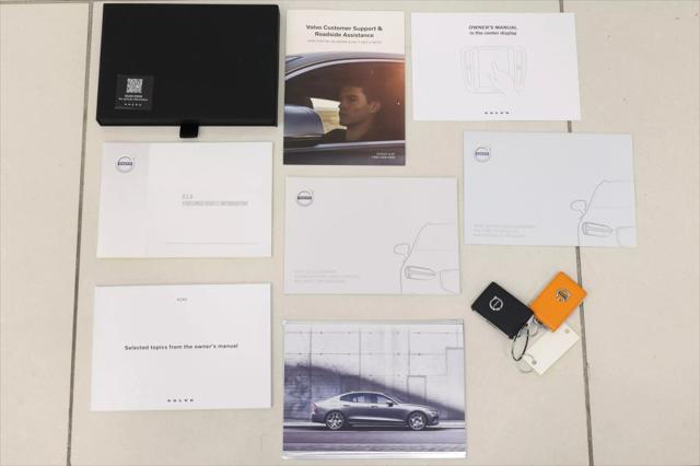 used 2022 Volvo XC90 car, priced at $37,985