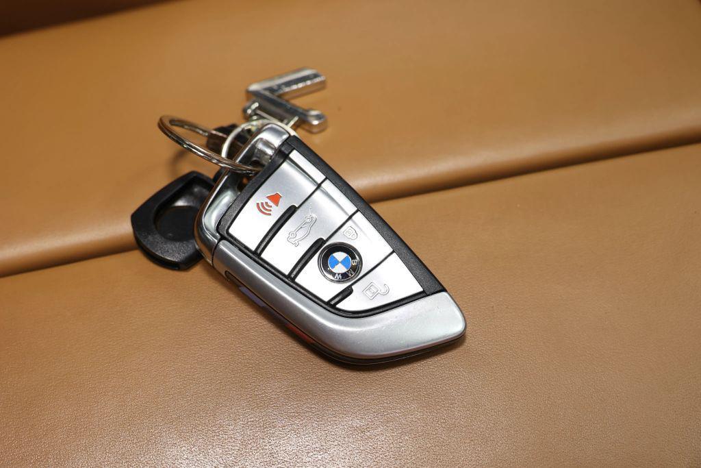 used 2019 BMW 750 car, priced at $34,985