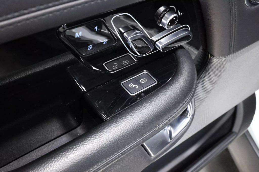 used 2018 Land Rover Range Rover car, priced at $30,985