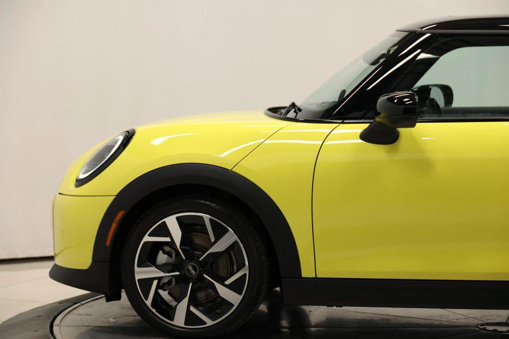 used 2025 MINI Hardtop car, priced at $31,999