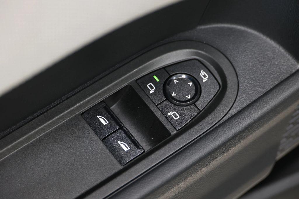 used 2025 MINI Hardtop car, priced at $31,999