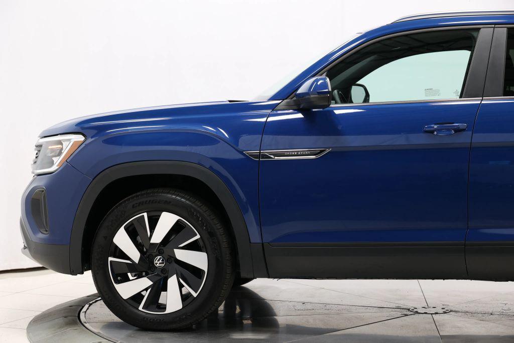 used 2025 Volkswagen Atlas Cross Sport car, priced at $34,585