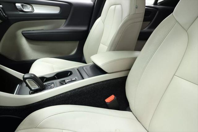 used 2019 Volvo XC40 car, priced at $19,585