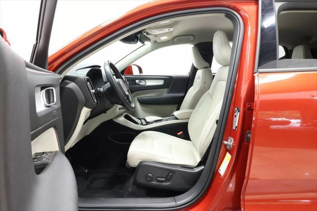 used 2019 Volvo XC40 car, priced at $19,585