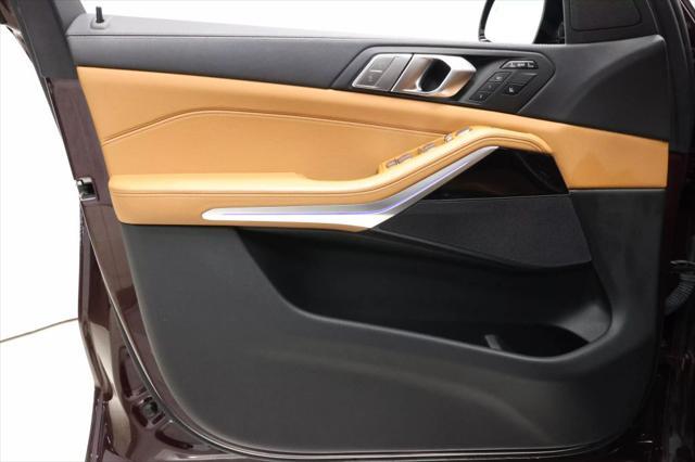 used 2022 BMW X7 car, priced at $53,985