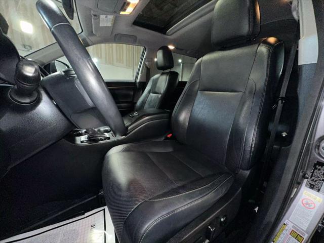 used 2014 Toyota Highlander car, priced at $18,574