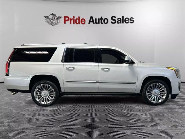 used 2018 Cadillac Escalade ESV car, priced at $32,467