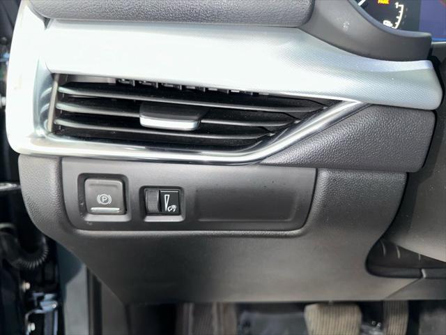 used 2019 Cadillac XT4 car, priced at $21,476