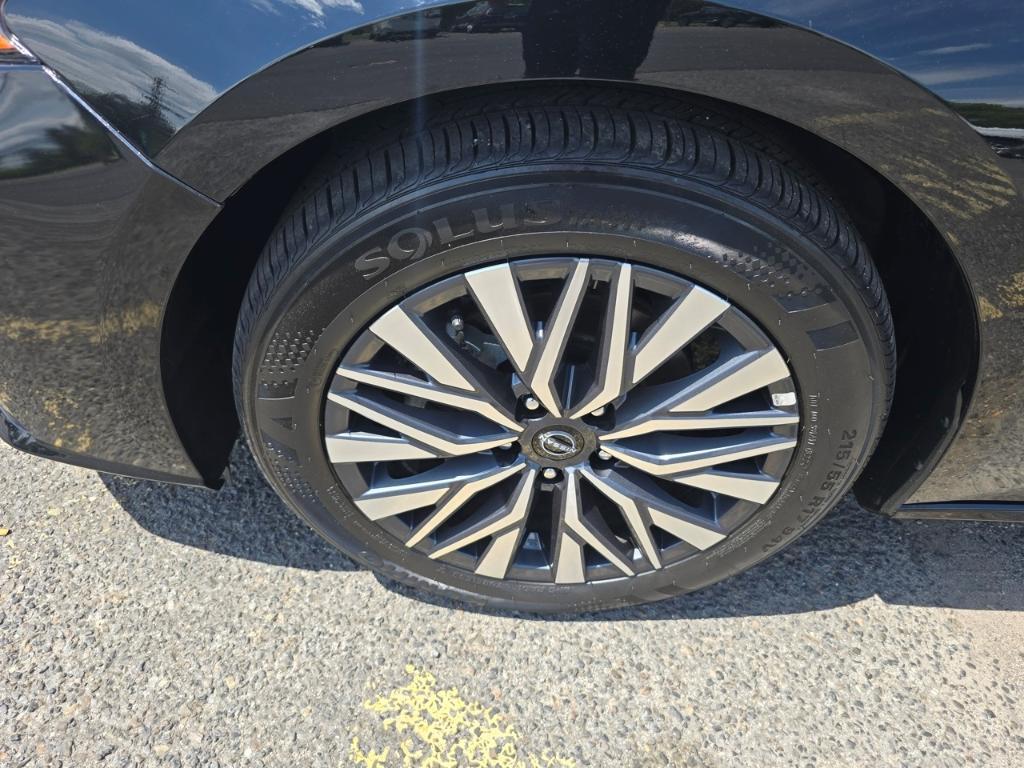 used 2025 Nissan Altima car, priced at $24,993