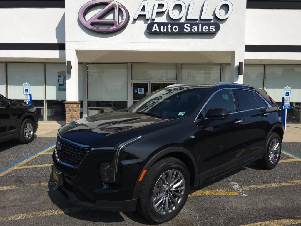 used 2024 Cadillac XT4 car, priced at $37,993