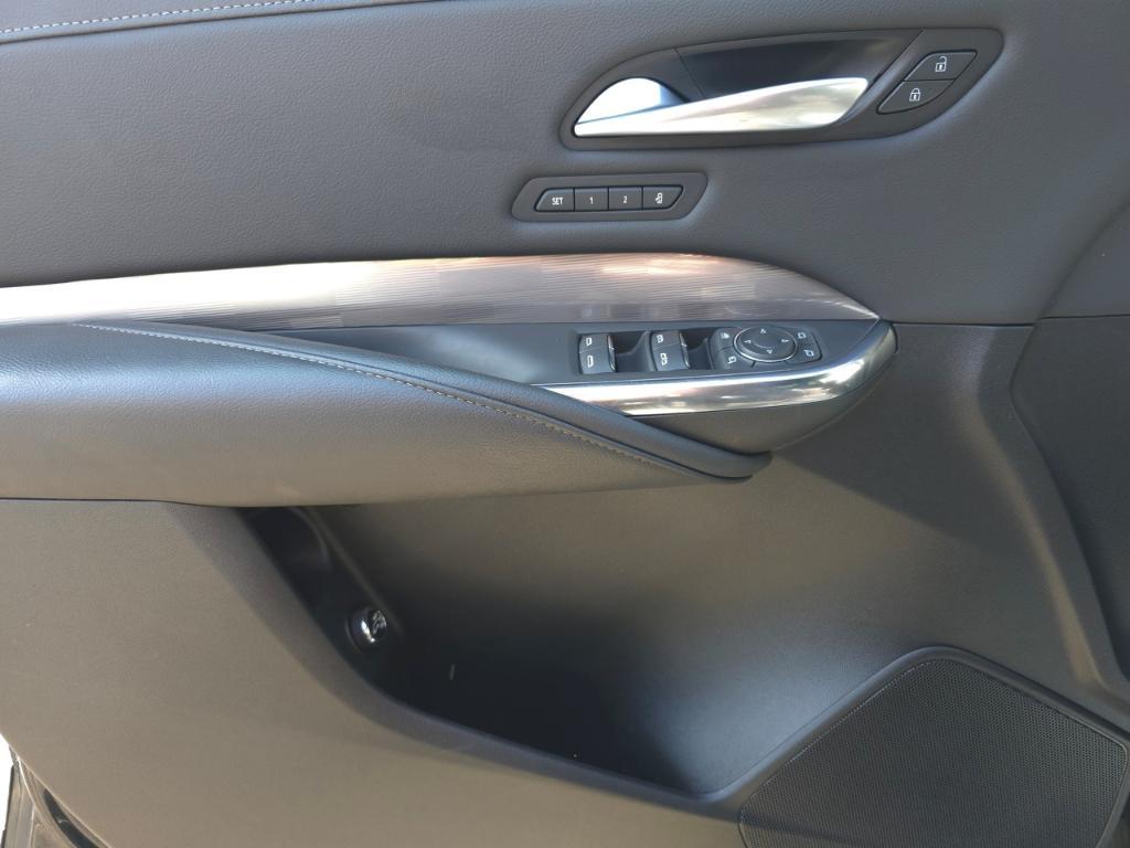 used 2024 Cadillac XT4 car, priced at $37,993
