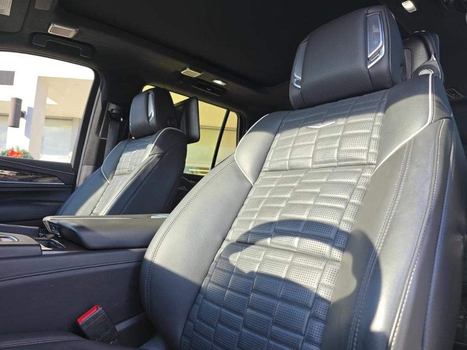 used 2021 Cadillac Escalade car, priced at $69,993