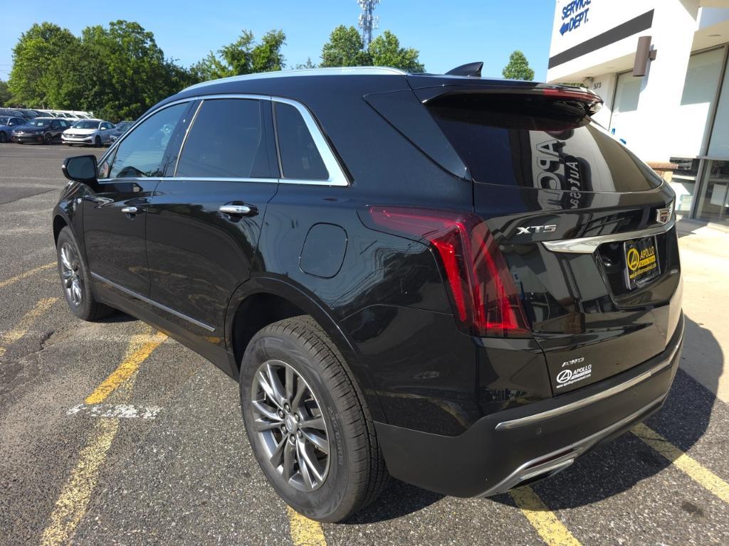 used 2021 Cadillac XT5 car, priced at $28,983