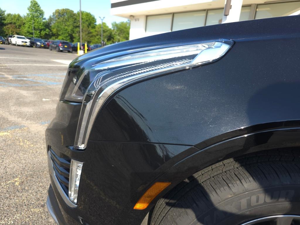 used 2021 Cadillac XT5 car, priced at $28,983