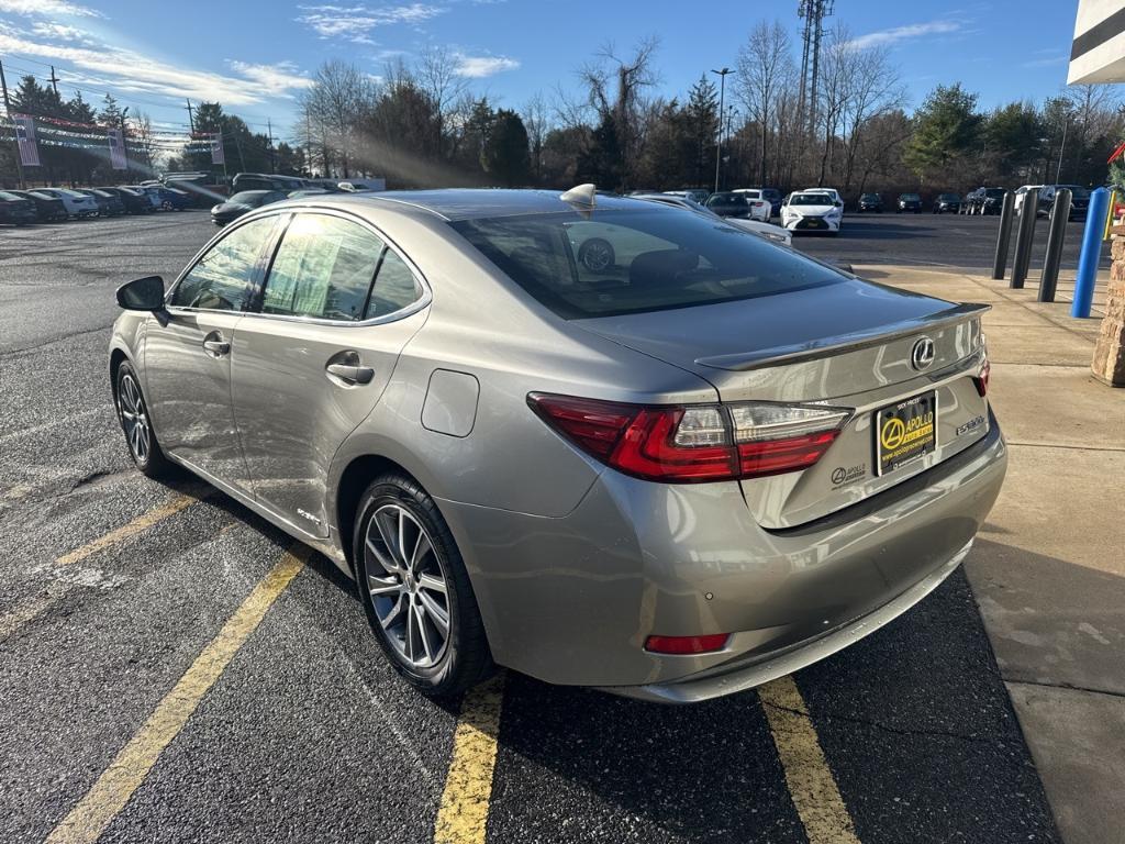 used 2016 Lexus ES 300h car, priced at $23,082