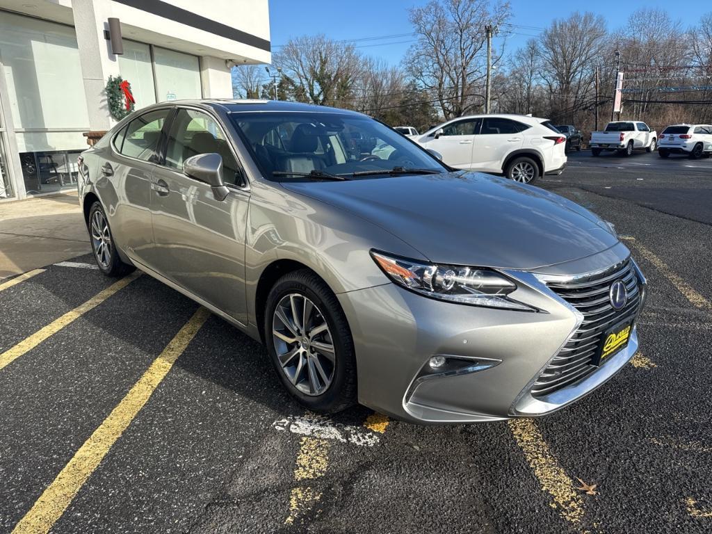 used 2016 Lexus ES 300h car, priced at $23,082