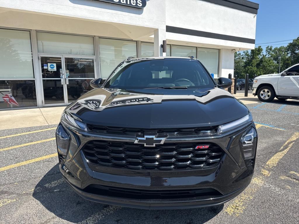 used 2024 Chevrolet Trax car, priced at $24,671