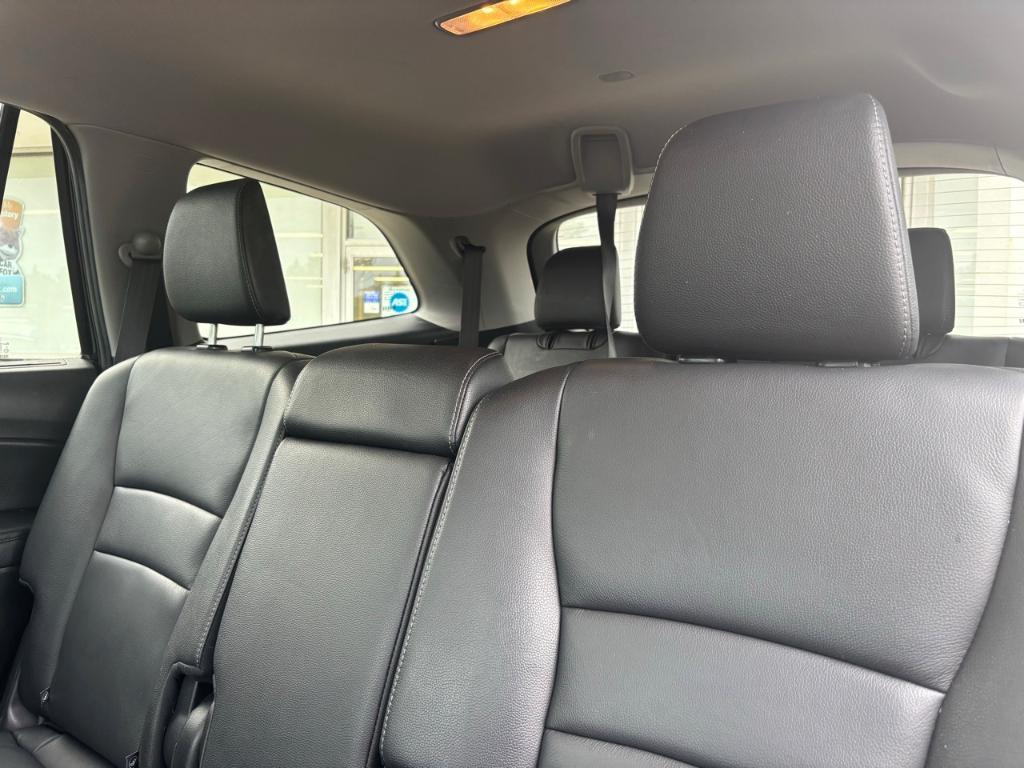 used 2022 Honda Pilot car, priced at $31,993