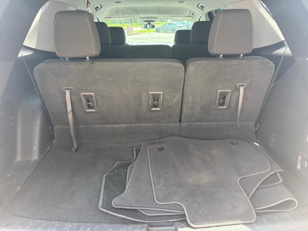 used 2021 Chevrolet Traverse car, priced at $22,993