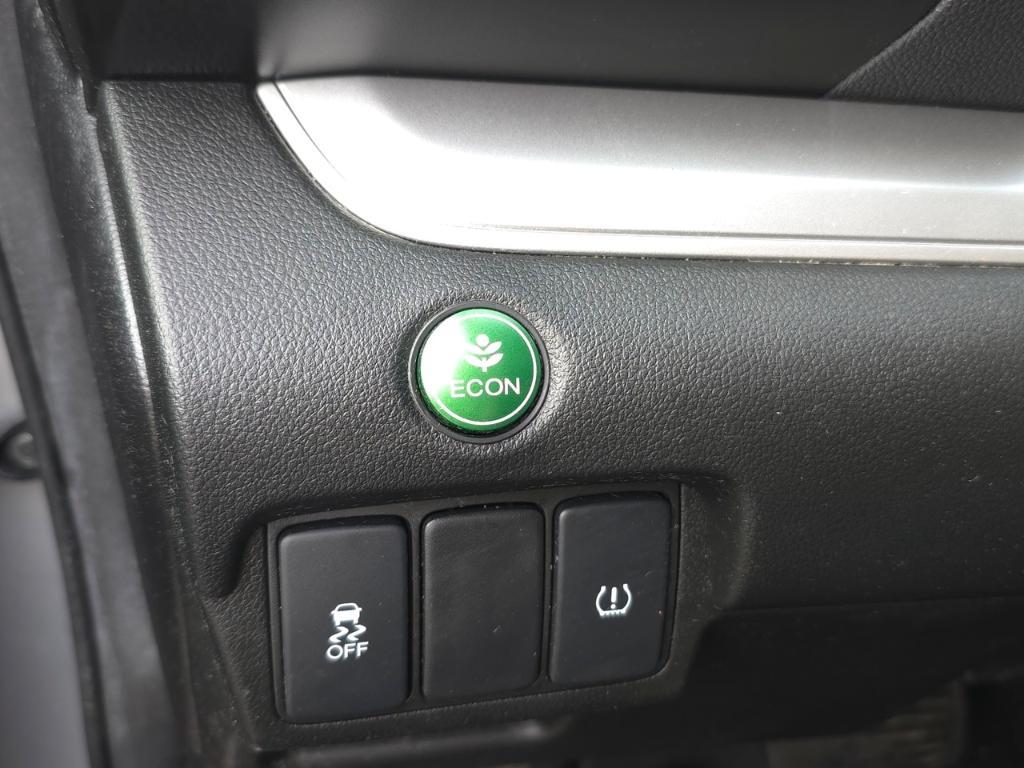 used 2015 Honda CR-V car, priced at $10,995