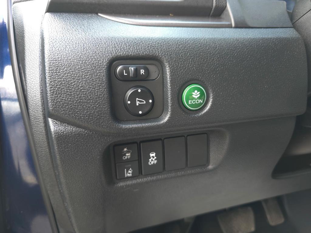 used 2021 Honda Passport car, priced at $27,887