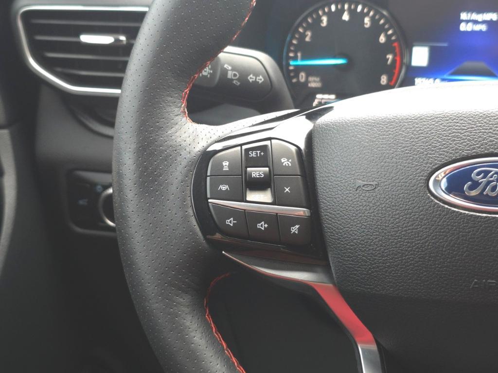 used 2023 Ford Explorer car, priced at $38,995
