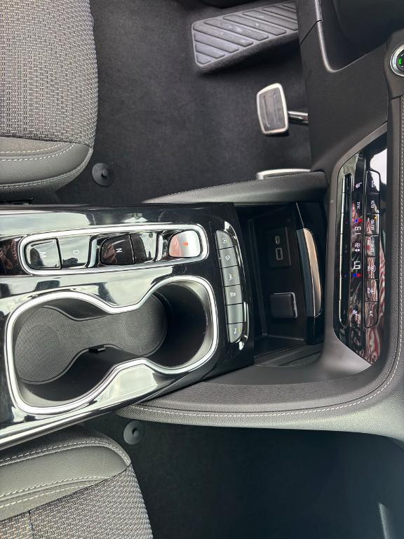 used 2023 Buick Envision car, priced at $27,983