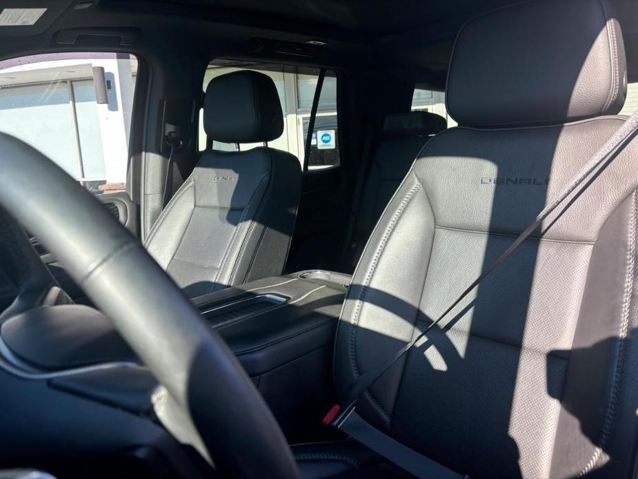 used 2023 GMC Yukon car, priced at $67,983