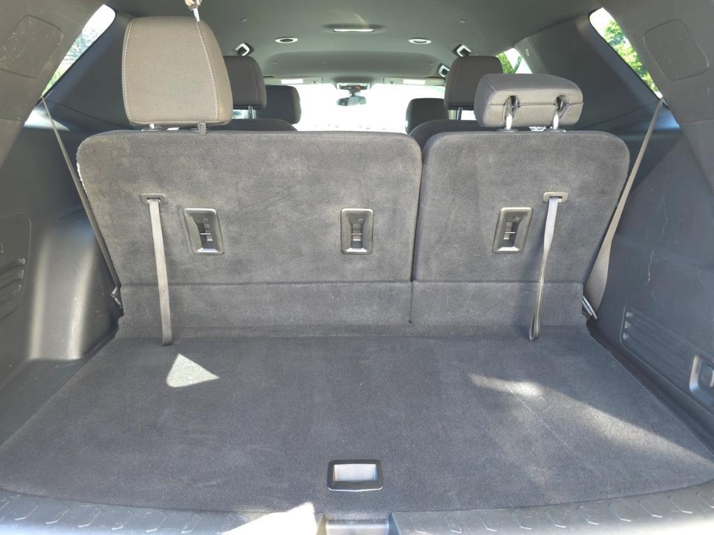 used 2022 Chevrolet Traverse car, priced at $29,492