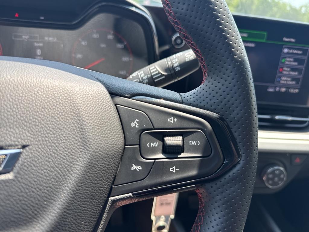 used 2025 Chevrolet Trax car, priced at $24,994
