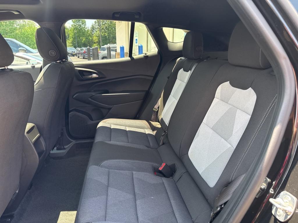 used 2025 Chevrolet Trax car, priced at $24,994