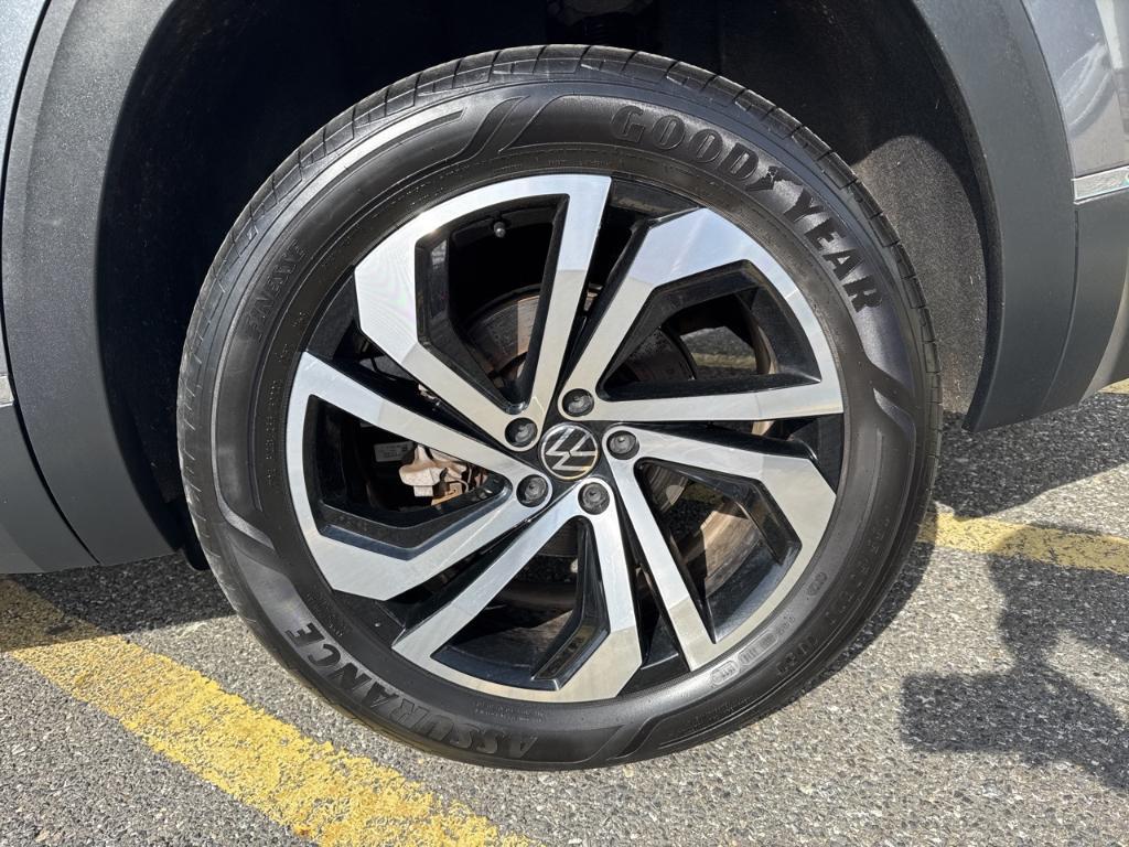 used 2022 Volkswagen Atlas car, priced at $32,415