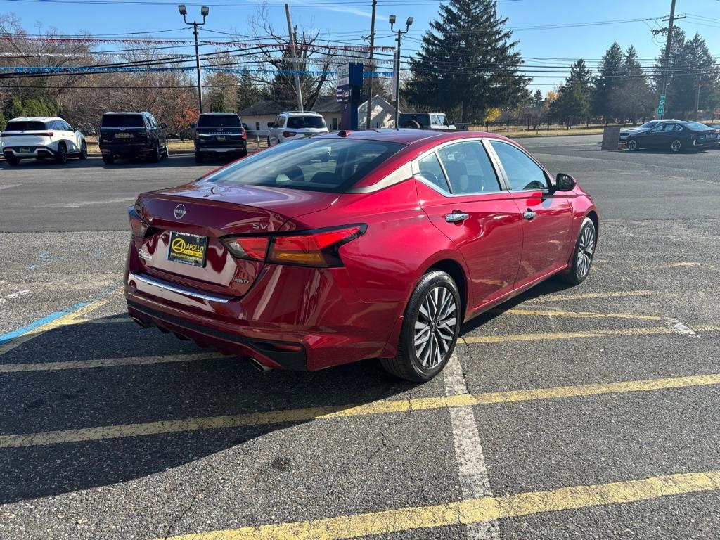 used 2023 Nissan Altima car, priced at $22,978